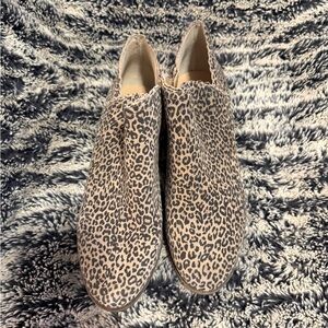 Leopard Print Women's Slip-On Shoes